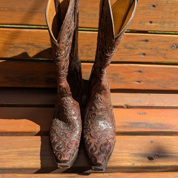 Lucchese Sierra Curly L Red Accent Western Boots - Picture 6 of 6